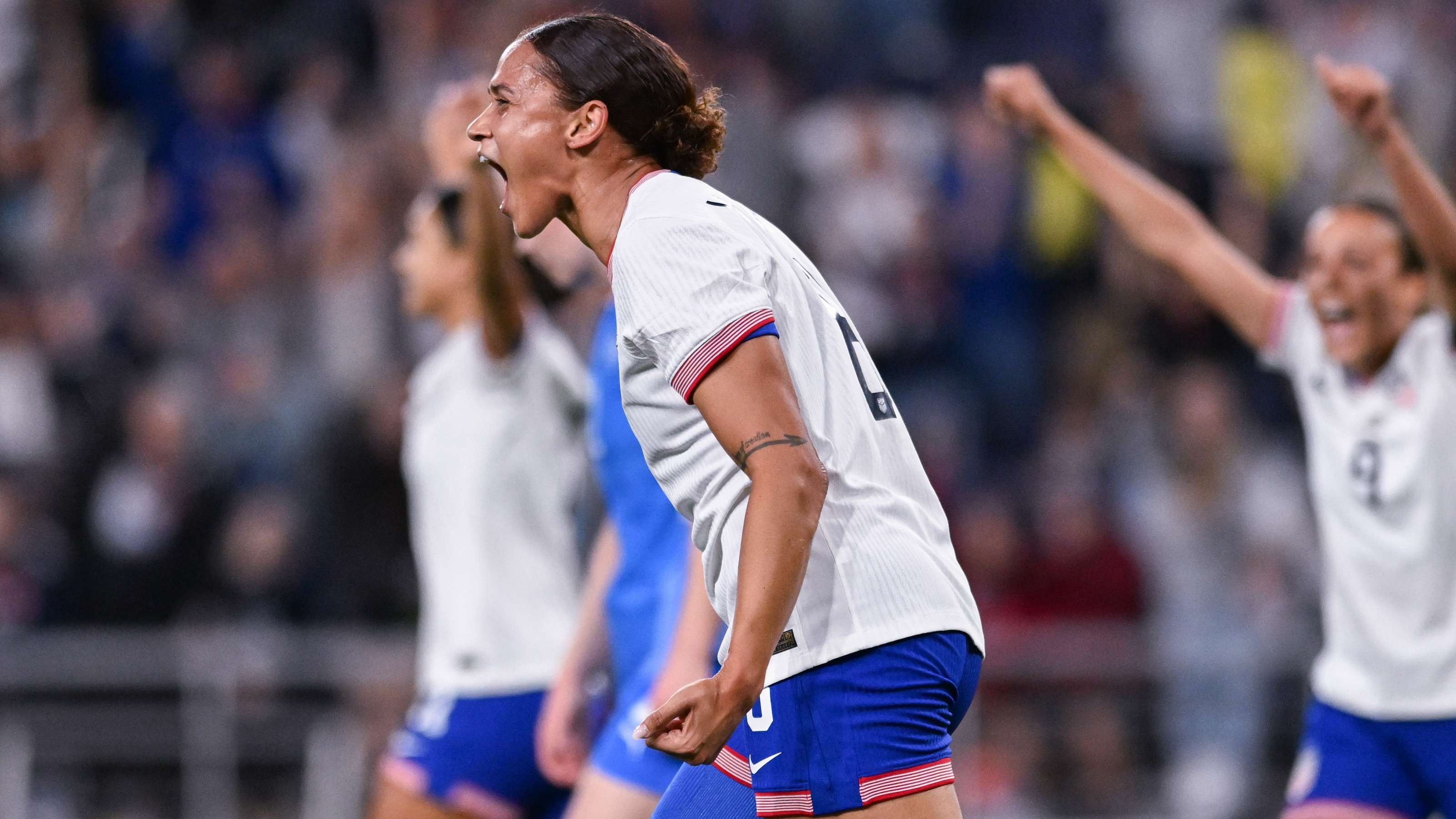 英超第八轮赛事精彩瞬间回放解析与回顾